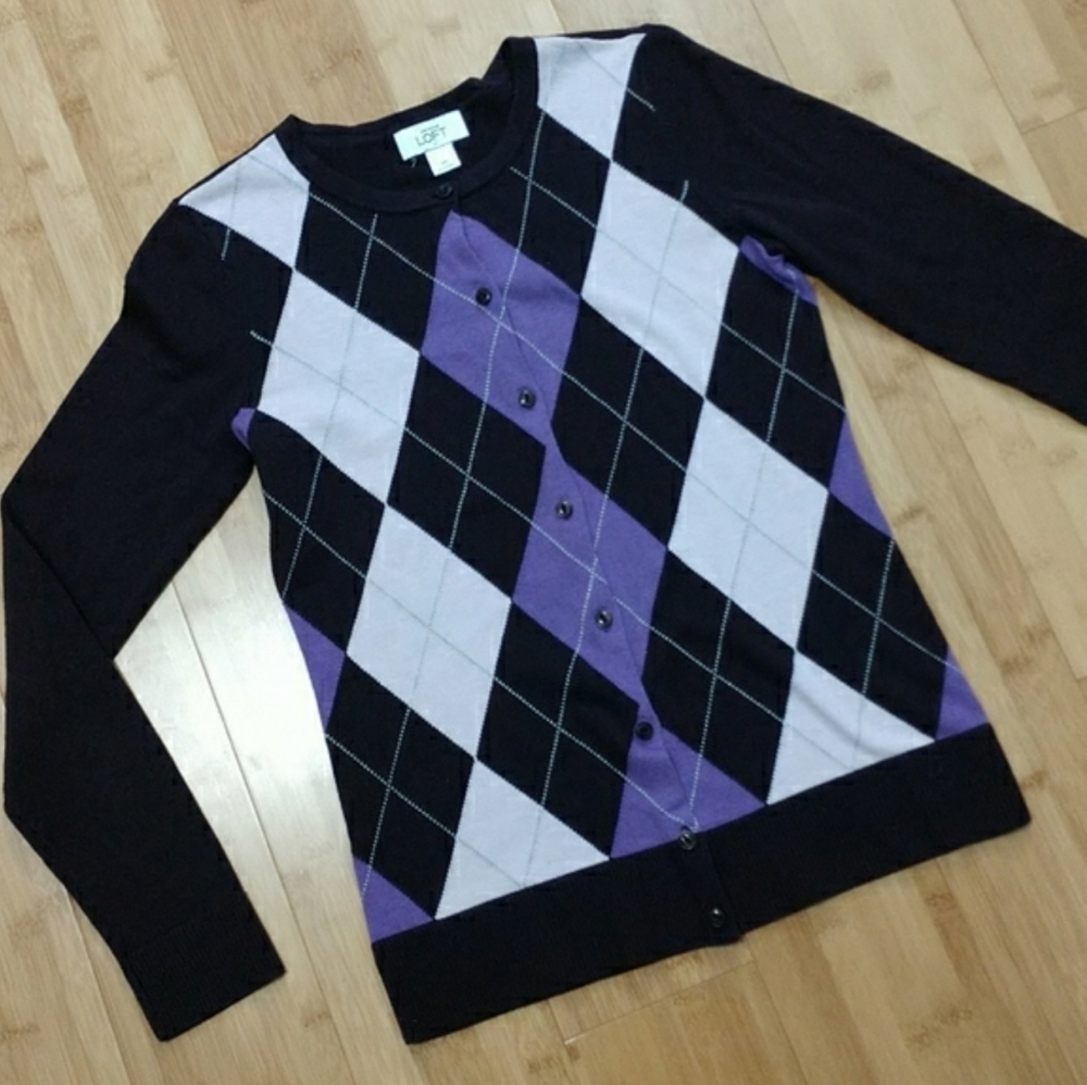 BOGO EUC Ann Taylor LOFT Argyle Cardigan XS